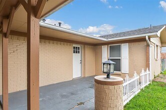 1601 Elizabeth St in Kaufman, TX - Building Photo - Building Photo