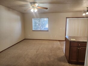 3303 W Bitterroot St in Sioux Falls, SD - Building Photo - Building Photo