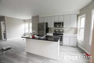 66 Quint Ave, Unit 1 in Boston, MA - Building Photo