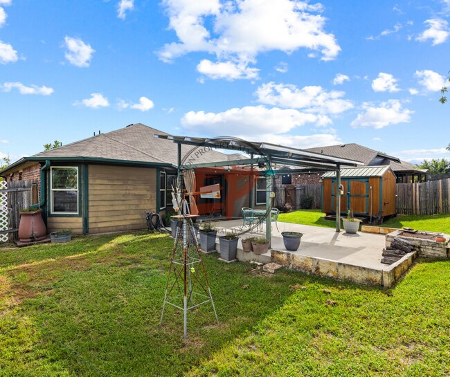 403 Coby Dr in Troy, TX - Building Photo - Building Photo
