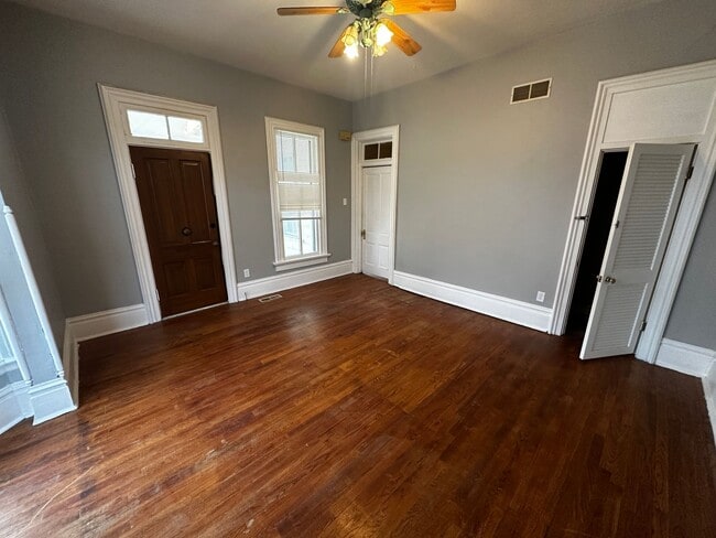 1722 S 10th St in St. Joseph, MO - Building Photo - Building Photo