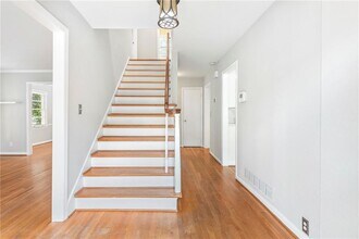 5334 Harris Cir in Atlanta, GA - Building Photo - Building Photo