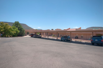 79 Canyon Diablo Rd in Sedona, AZ - Building Photo - Building Photo