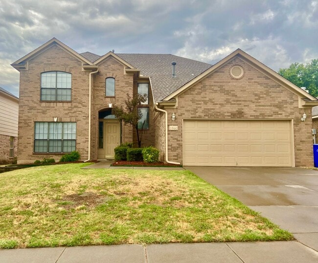 property at 2532 Weymouth Way