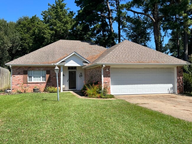 property at 207 Knoll Creek Cir