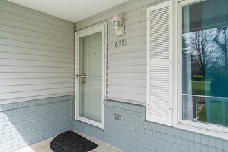 6351 Forest View Dr in Indianapolis, IN - Building Photo - Building Photo