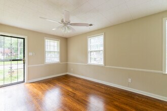 4107 Owen Rd in Memphis, TN - Foto de edificio - Building Photo
