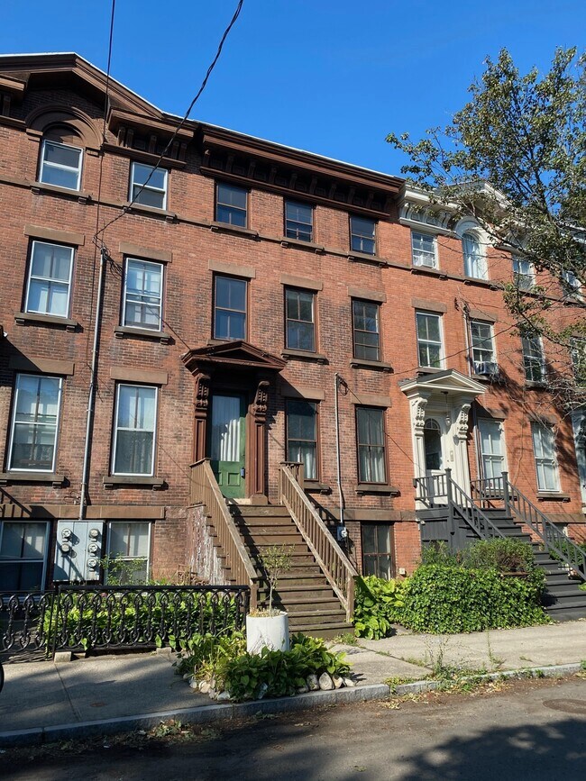 property at 30 Trumbull St
