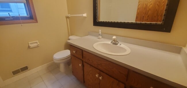 2425 S 75th St, Unit #2 Upper in West Allis, WI - Building Photo - Building Photo