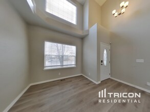 9638 Lansing Cir in Commerce City, CO - Building Photo - Building Photo