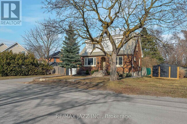 47 Ponton St in Belleville, ON - Building Photo - Building Photo