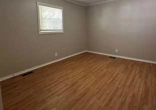 136 Melba Ave SW in Concord, NC - Building Photo - Building Photo