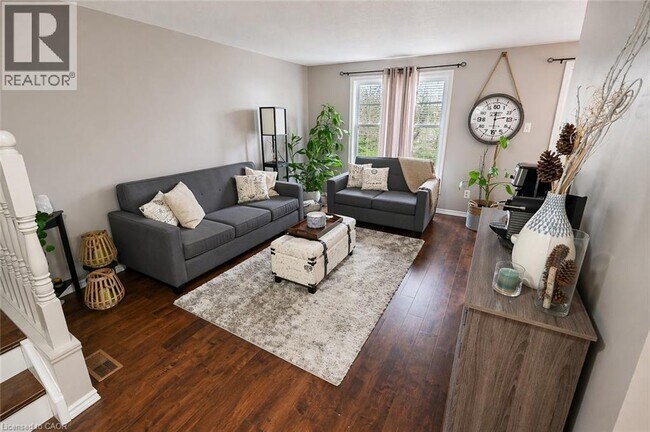 59 Edgemere Dr in Cambridge, ON - Building Photo - Building Photo