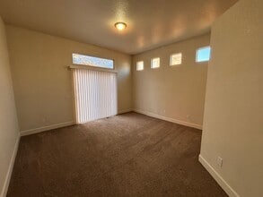 719 Red Jacket Dr in Dayton, NV - Building Photo - Building Photo