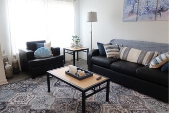 Orchard Trails in Orono, ME - Foto de edificio - Building Photo