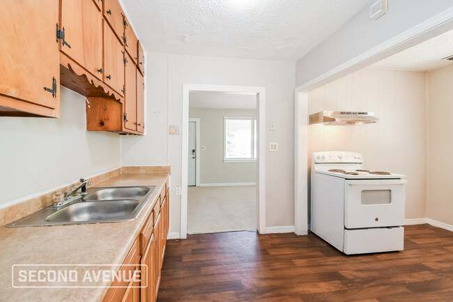 760 Gardenia Ln in Jacksonville, FL - Building Photo - Building Photo