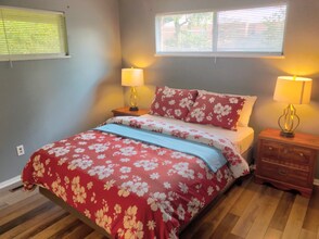 5914 Harshmanville Rd in Dayton, OH - Building Photo - Building Photo