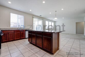 292 Springfield Dr in Manteca, CA - Building Photo - Building Photo