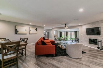 1514 Brookhaven Dr in Dallas, TX - Foto de edificio - Building Photo