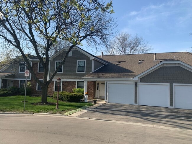 property at 216 Deerpath Ct