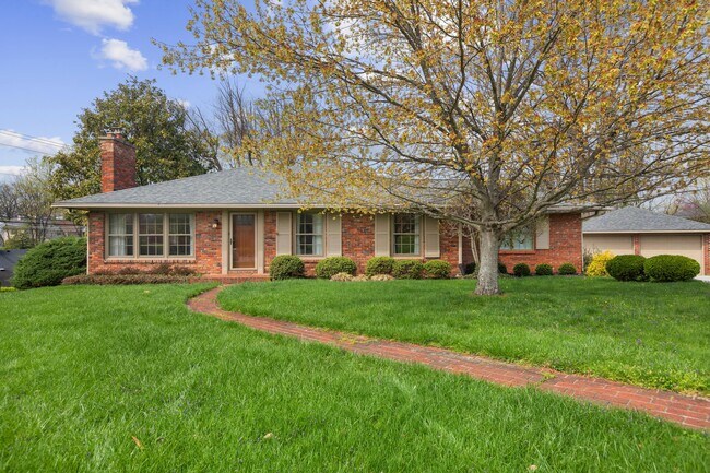 property at 29 Manor Dr
