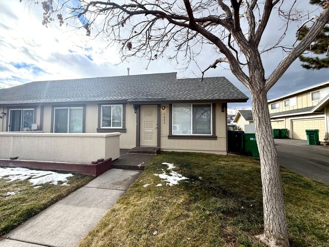 property at 1643 York Wy