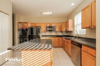 77 Henson Ct in Matteson, IL - Building Photo - Building Photo