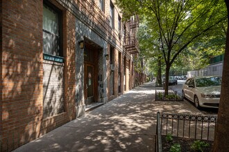 129 W 89th St in New York, NY - Foto de edificio - Building Photo