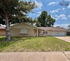 4659 El Capitan Dr in Wichita Falls, TX - Building Photo