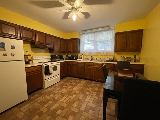 25 Ridge Rd in Dobbs Ferry, NY - Building Photo - Building Photo