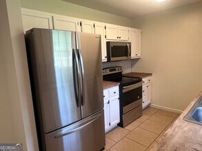 205 Royal Pines Way in Kingsland, GA - Building Photo - Building Photo