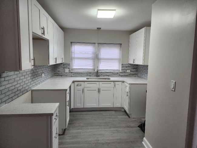 11361 S May St in Chicago, IL - Foto de edificio - Building Photo