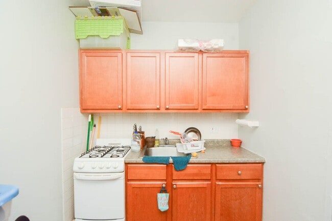 1712 W Estes Ave in Chicago, IL - Building Photo - Building Photo