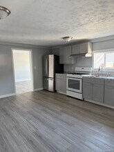 14 Glass St in Port Jervis, NY - Building Photo - Building Photo