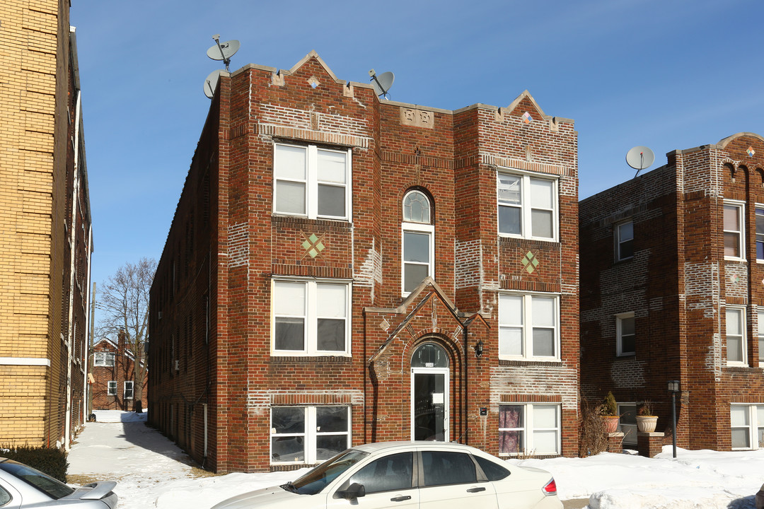 13330 --13340 Leonard St in Dearborn, MI - Building Photo