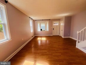 8364 Kavanagh Rd in Dundalk, MD - Foto de edificio - Building Photo