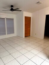 5904 Sussex Dr in Tampa, FL - Building Photo - Building Photo