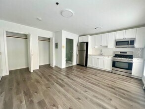 7013 Polk St in Guttenberg, NJ - Building Photo - Building Photo
