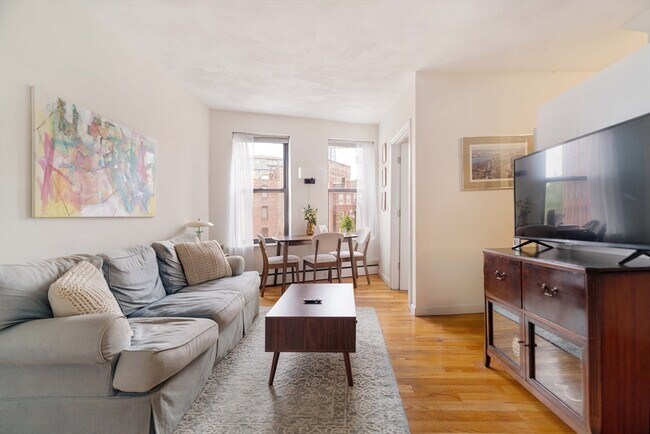 property at 17 Margin St