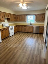 8 Morse Dr in Asheville, NC - Building Photo - Building Photo