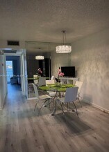 1401 SW 134th Way in Pembroke Pines, FL - Building Photo - Building Photo