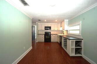 2546 W Main St in Tampa, FL - Building Photo - Building Photo