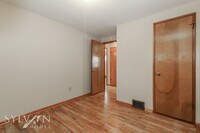 247 Hillary Dr photo'