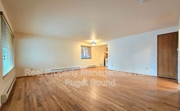 710 Beach Ave in Marysville, WA - Building Photo - Building Photo