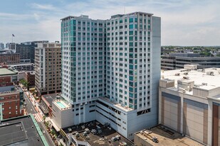 Summer House Apartments in Stamford, CT - Building Photo