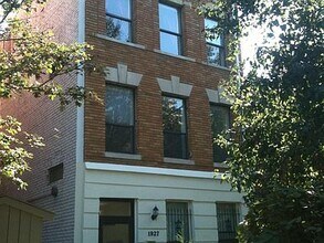 1927 17th St NW, Unit Unit 6 in Washington, DC - Building Photo - Building Photo