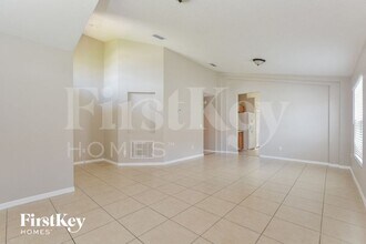 5216 Sunset Canyon Dr in Kissimmee, FL - Foto de edificio - Building Photo