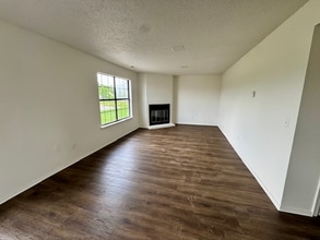 1701 S West End St in Springdale, AR - Building Photo - Building Photo