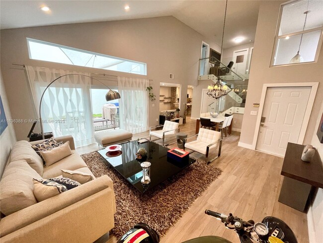 property at 1125 Papaya St