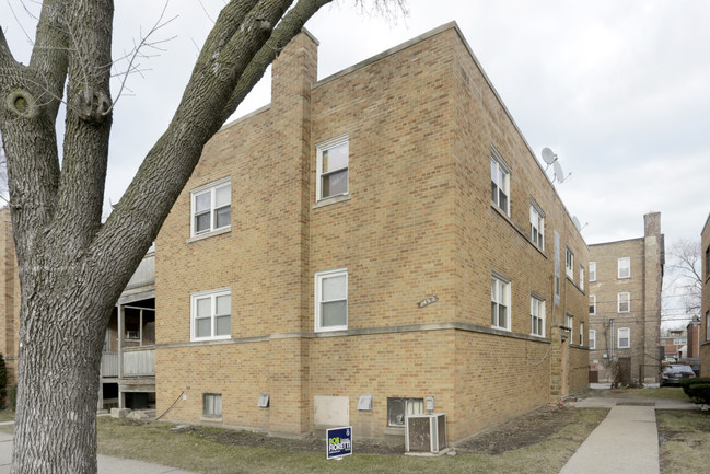 6453 N Kedzie Ave